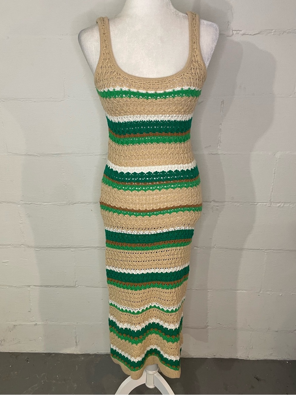 Sleeveless Crochet Maxi Dress in Beige, Green & White